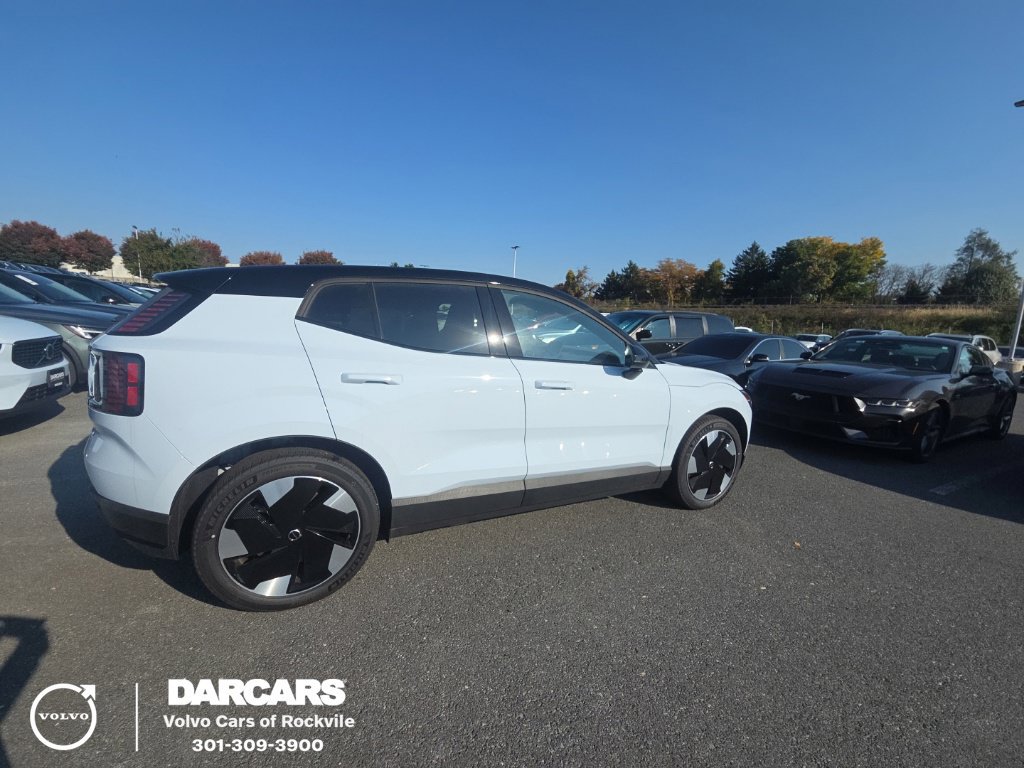 Certified 2025 Volvo EX30 Plus w/ Protection Package Premier AWD/4WD image 1