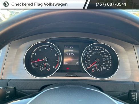 Used 2017 Volkswagen Golf Wolfsburg Edition FWD image 34