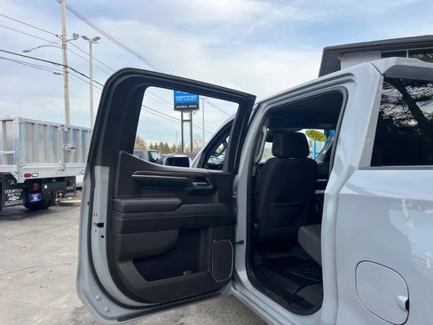 Certified 2024 Chevrolet Silverado 1500 LT image 32