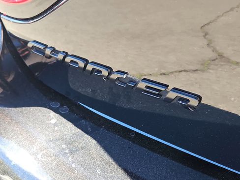 Used 2022 Dodge Charger R/T w/ Harman/Kardon Audio Group image 13