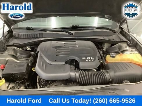 Used 2012 Dodge Charger SE RWD image 17
