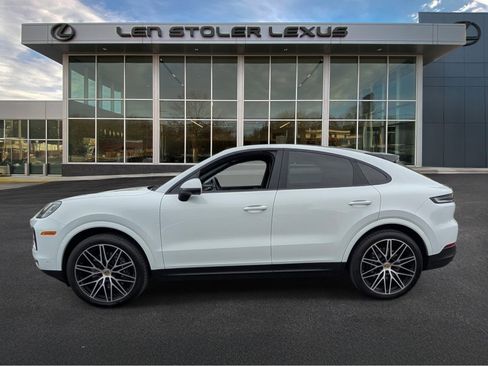 Used 2024 Porsche Cayenne Coupe image 6