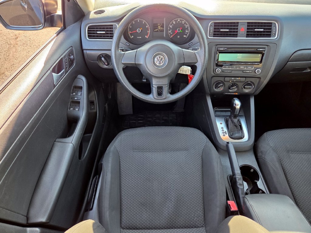 Used 2013 Volkswagen Jetta S FWD image 17