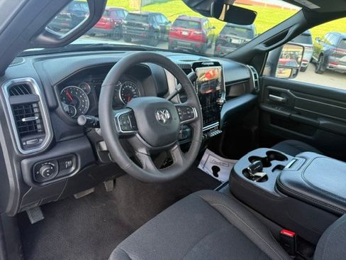 Used 2026 RAM 2500 Big Horn AWD/4WD image 5
