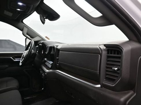Used 2025 Chevrolet Silverado 2500 LT AWD/4WD image 23