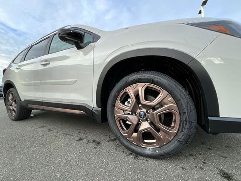 New 2026 Subaru Ascent Limited Bronze image 10