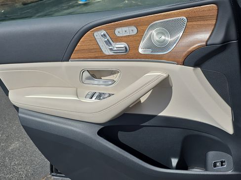 New 2026 Mercedes-Benz GLE 450 4MATIC image 26