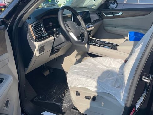 New 2026 Volkswagen Atlas SE AWD/4WD image 17