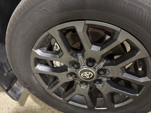 Used 2025 Toyota Tundra Platinum image 23