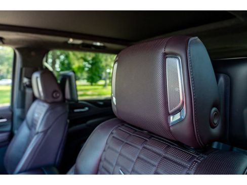 Used 2022 Cadillac Escalade ESV Sport Platinum RWD image 14