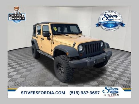 Used 2013 Jeep Wrangler Unlimited Sport w/ Mopar Black Appearance Group AWD/4WD image 1