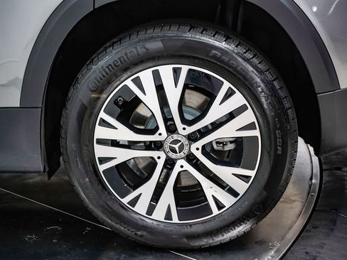 Used 2026 Mercedes-Benz GLB 250 image 10