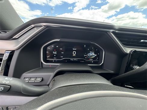 New 2025 GMC Sierra 2500 Denali w/ Denali Reserve Package image 15