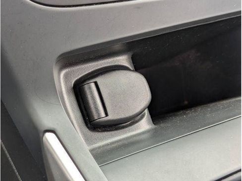 Used 2019 Nissan Sentra S FWD image 54