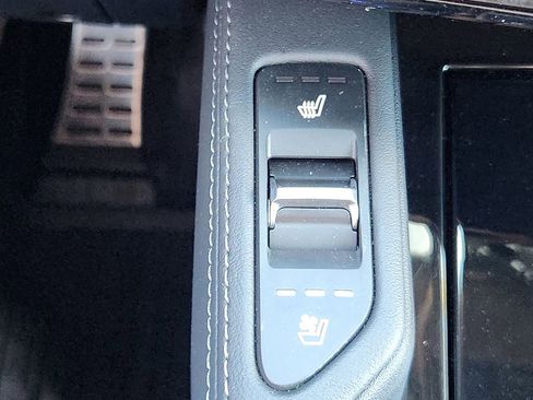 Certified 2025 Kia Telluride SX Prestige X-Line AWD/4WD image 24