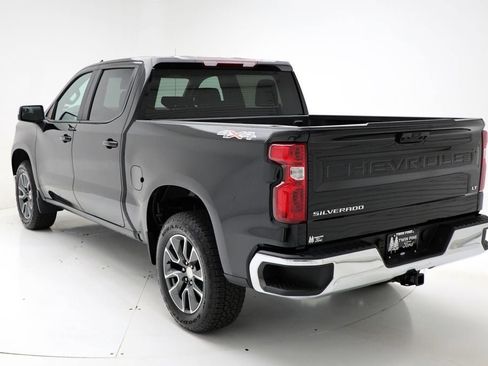Used 2024 Chevrolet Silverado 1500 LT image 7