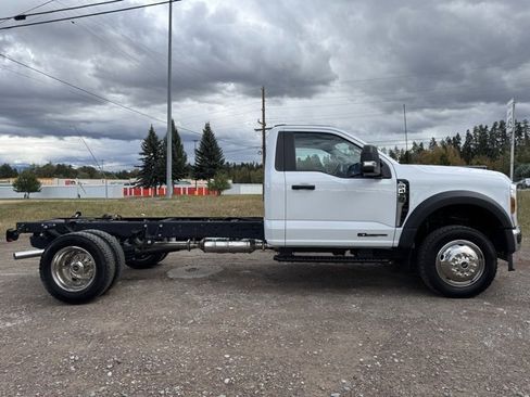 Certified 2024 Ford F450 XL image 2