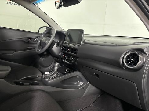 Used 2022 Hyundai Kona SEL w/ Cargo Package FWD image 27