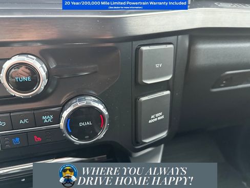 New 2026 Ford F250 Lariat w/ Chrome Package image 19