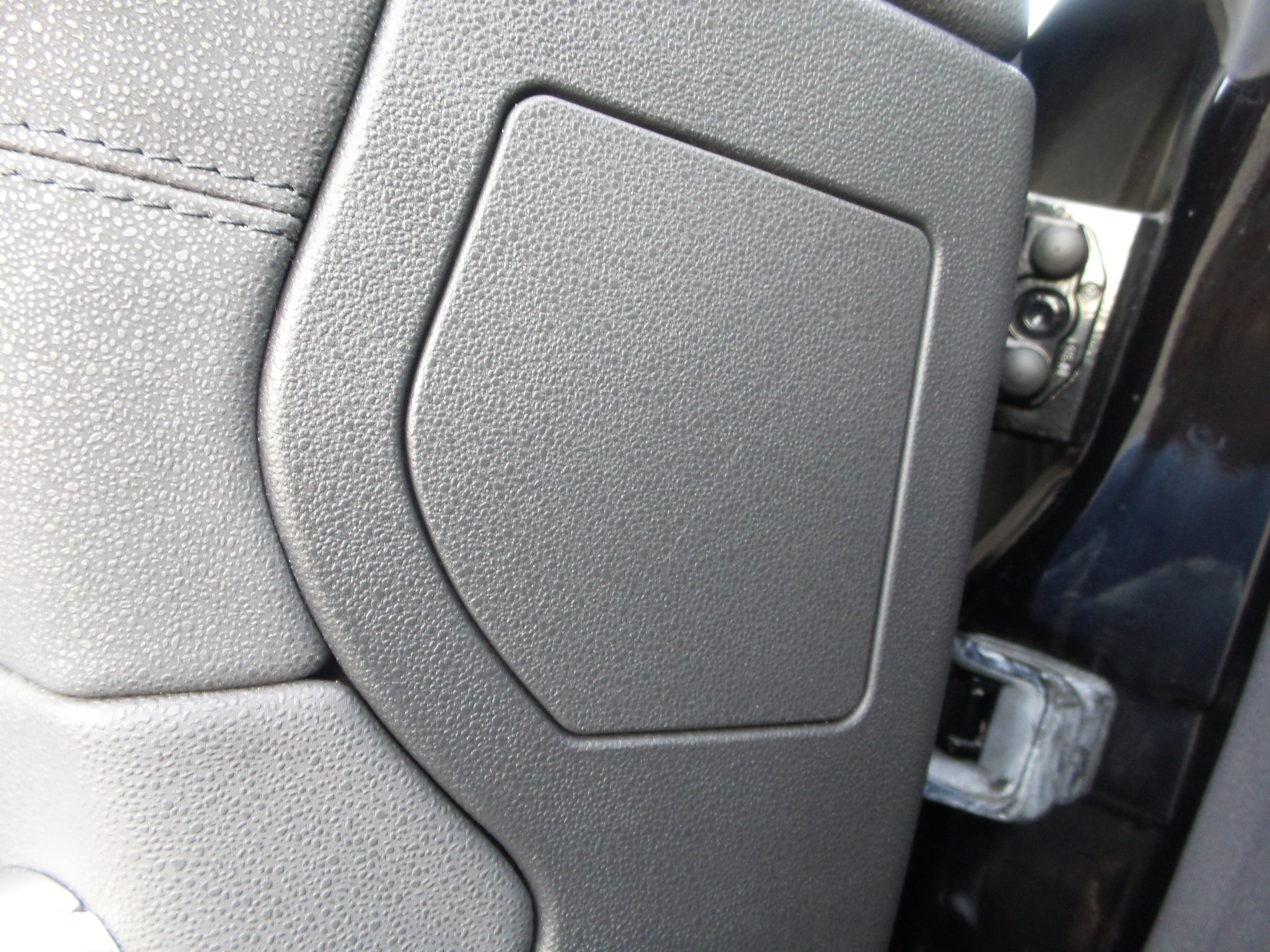 Used 2007 Chrysler Crossfire Coupe RWD image 95