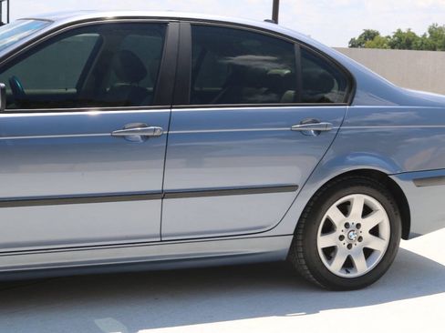 Used 2004 BMW 325xi Sedan AWD/4WD image 42