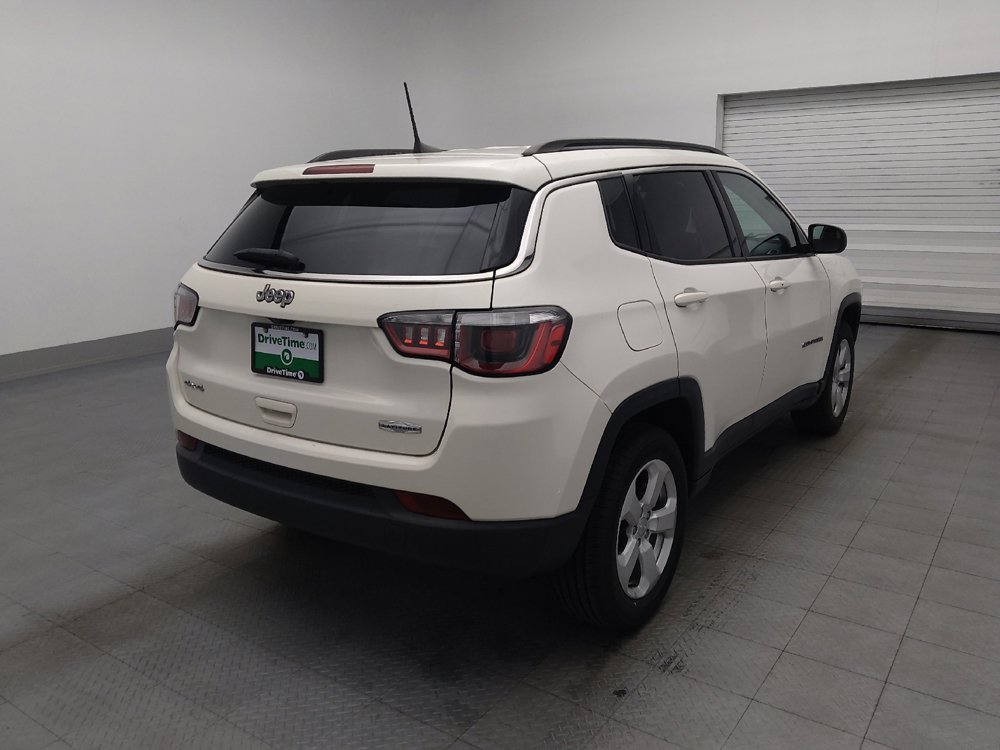 Used 2018 Jeep Compass Latitude w/ Popular Equipment Group AWD/4WD image 9