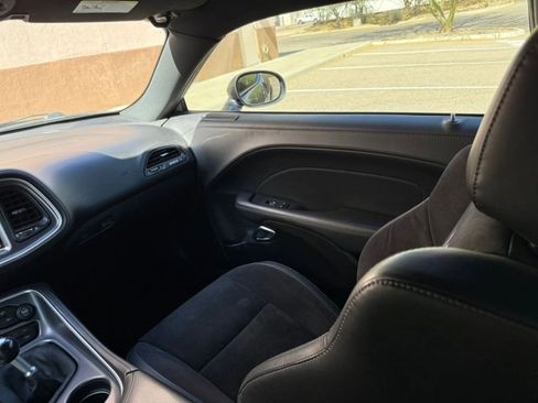 Used 2020 Dodge Challenger R/T Scat Pack image 40