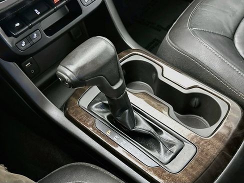 Used 2016 GMC Canyon SLT w/ Driver Alert Package RWD image 20