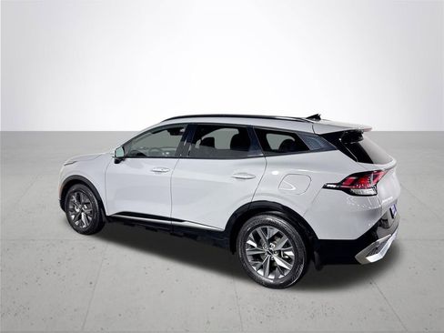 Used 2023 Kia Sportage SX image 8