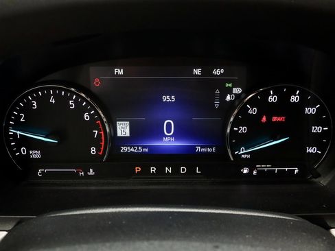 Certified 2022 Ford Explorer XLT w/ Equipment Group 202A image 33