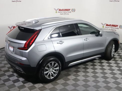 Used 2023 Cadillac XT4 Premium Luxury AWD/4WD image 5