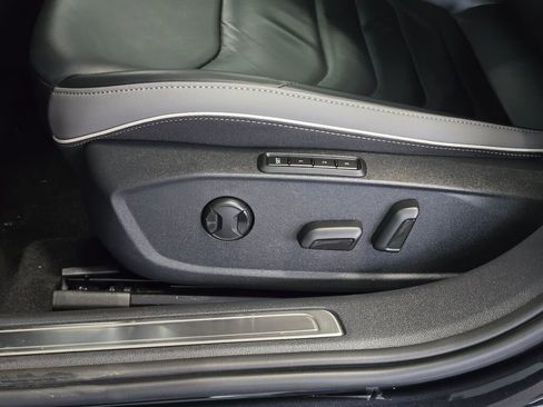 Used 2023 Volkswagen Arteon SEL image 24