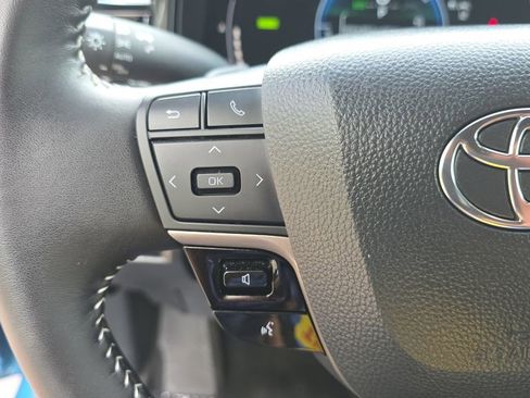 Used 2026 Toyota Camry SE FWD image 22