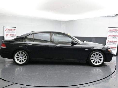Used 2006 BMW 750Li image 9