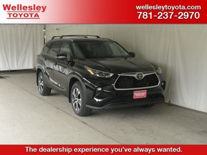 Used 2022 Toyota Highlander XLE