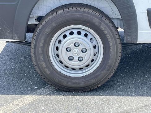 New 2025 RAM ProMaster 2500 w/ Convenience Group image 12