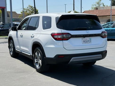 Used 2024 Honda Pilot EX-L image 8
