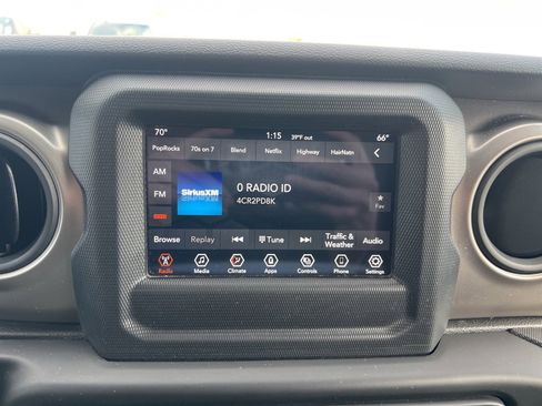 Certified 2021 Jeep Gladiator Sport image 30