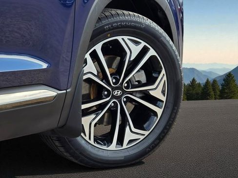 Used 2020 Hyundai Santa Fe Limited image 8