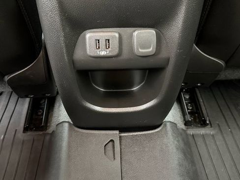 Used 2021 Chevrolet Colorado ZR2 AWD/4WD image 35