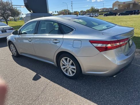 Used 2015 Toyota Avalon XLE image 25