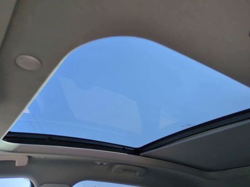 Used 2022 Lincoln Corsair Reserve image 18