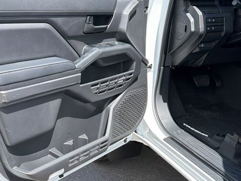 New 2026 Toyota Tacoma SR5 AWD/4WD image 23