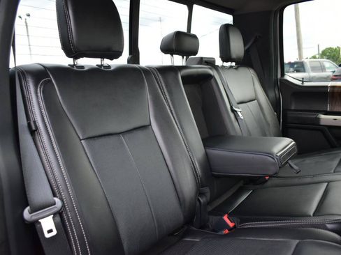 Used 2020 Ford F150 Lariat w/ Equipment Group 501A Mid AWD/4WD image 29
