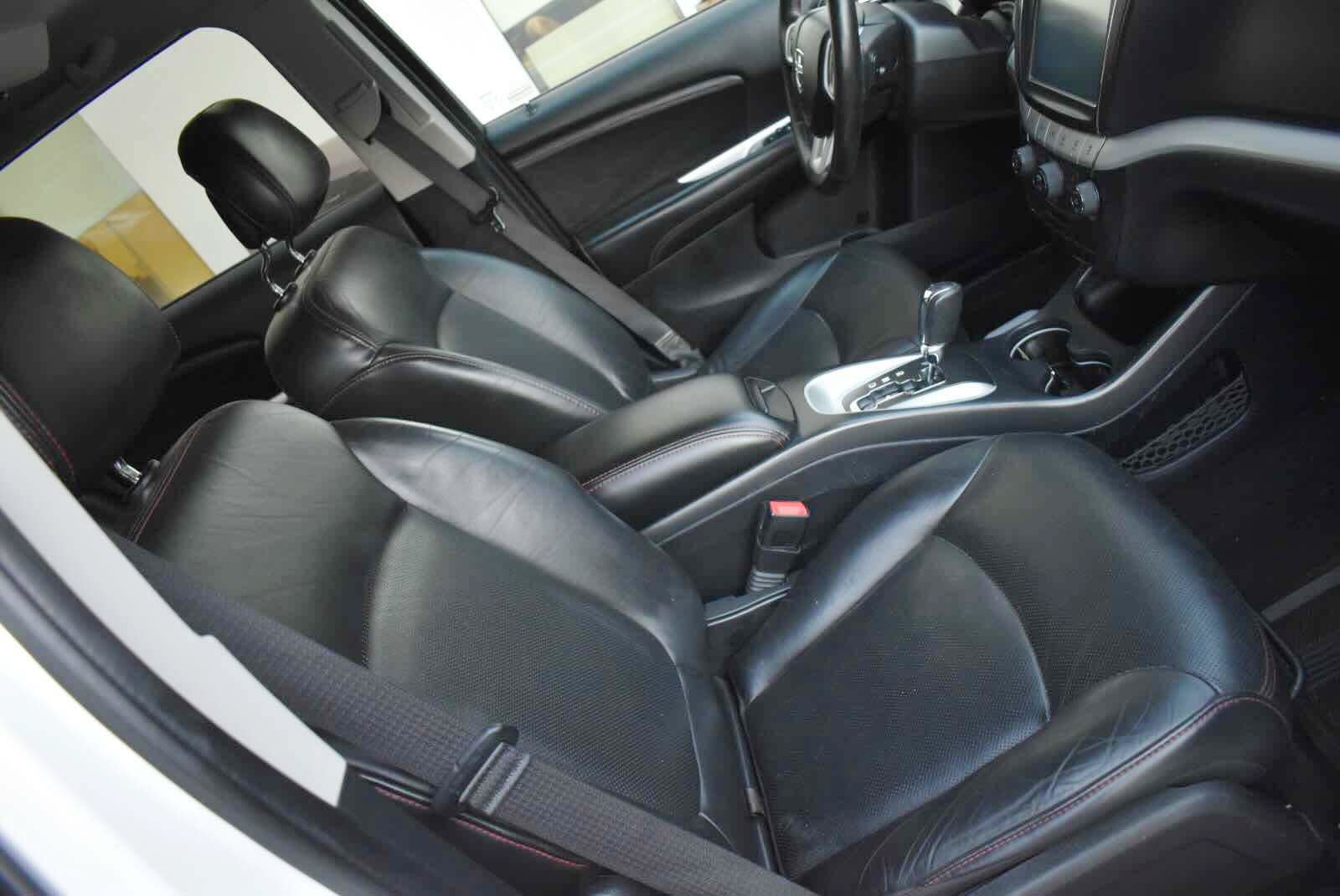 Used 2017 Dodge Journey GT FWD image 30