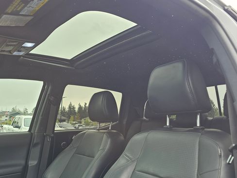 Used 2018 Toyota Tacoma TRD Off-Road AWD/4WD image 25
