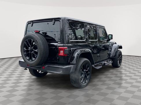 Used 2024 Jeep Wrangler Unlimited Sahara AWD/4WD image 10