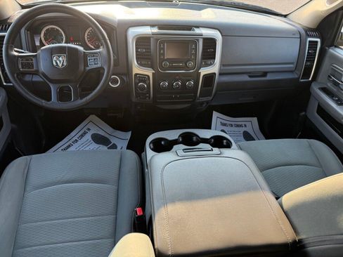 Used 2017 RAM 1500 Classic SLT AWD/4WD image 14