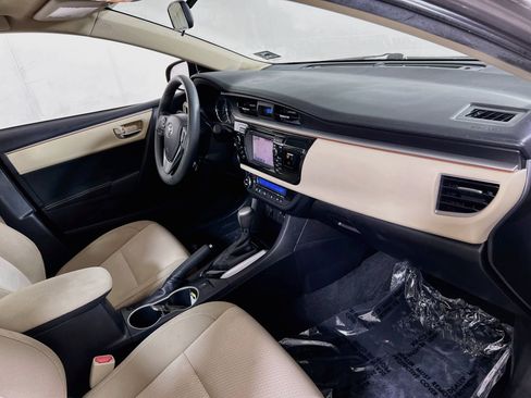 Used 2014 Toyota Corolla LE w/ Driver Convenience Package FWD image 28