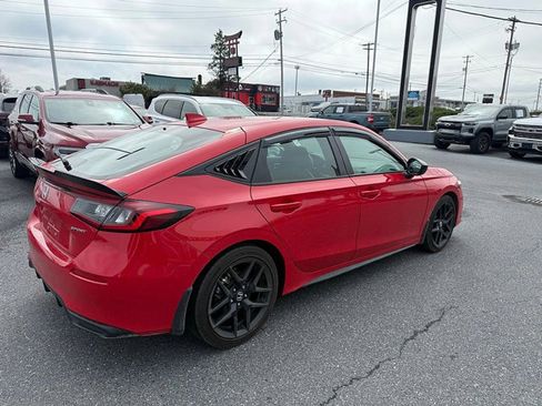 Used 2024 Honda Civic Sport image 3